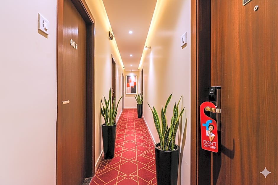 FabHotel Ascot International