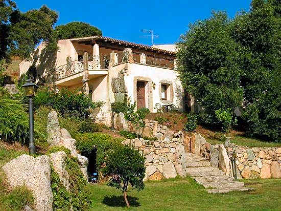Hotel Funtana Abbas