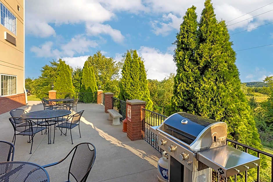 Best Western Plus Capital Inn