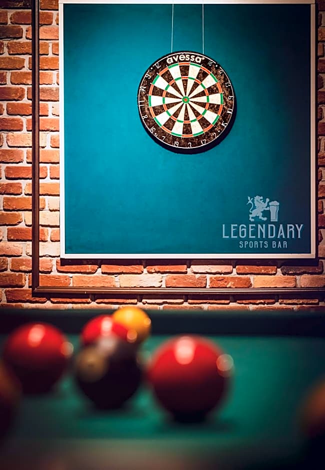 Novel Centre Point Hotel