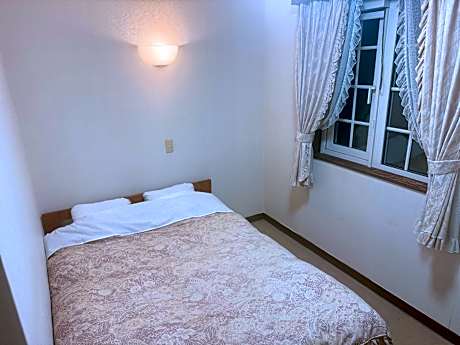 Double Room with Shower - Non-Smoking