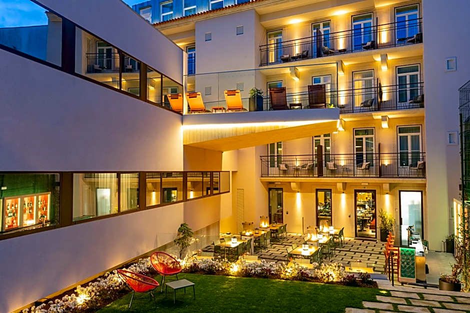 Arts Hotel Porto, Tapestry Collection by Hilton