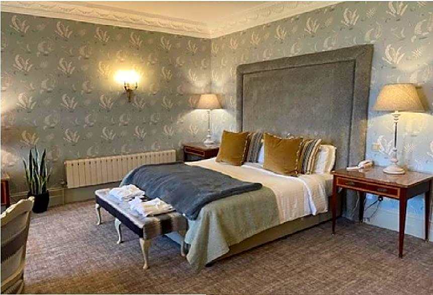 New House Country Hotel