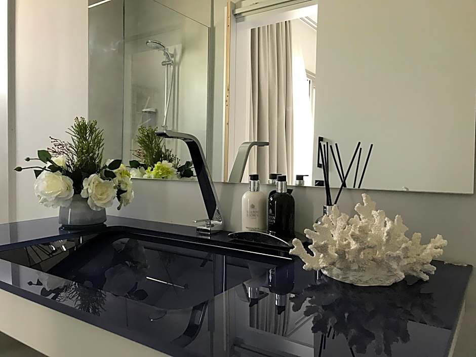Levante Holiday Apartments