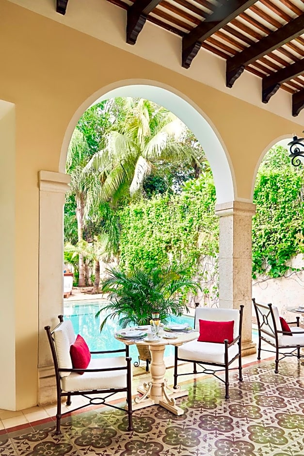 Casa Lecanda Boutique Hotel