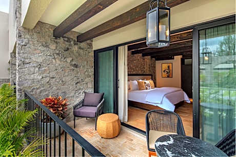 King Room with Balcony