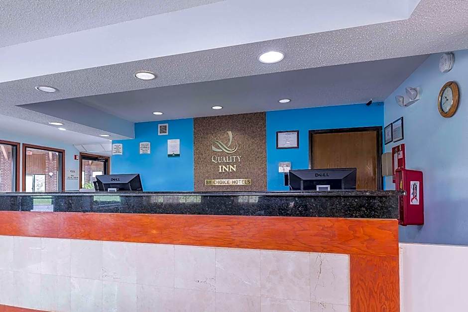 Quality Inn Sycamore