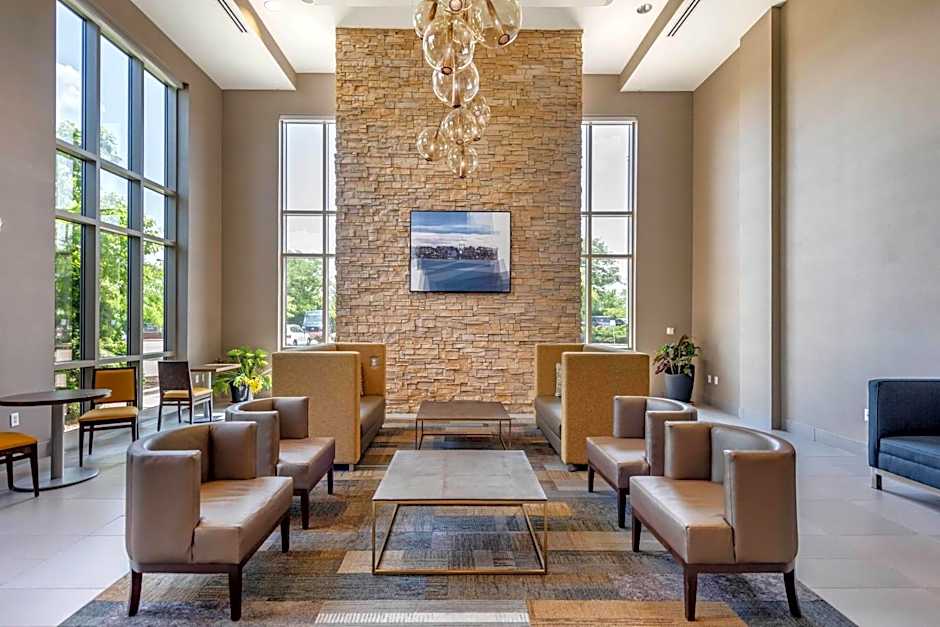 Cambria Hotel Madison East