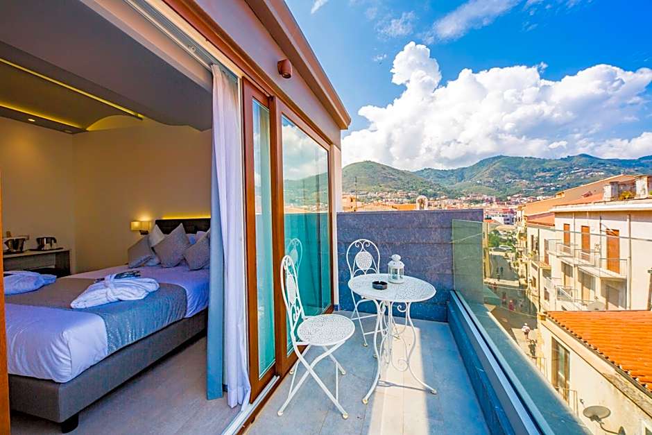 Ossuna Bay Hotel Boutique