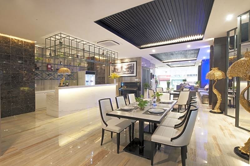 Sunrise Central Hotel