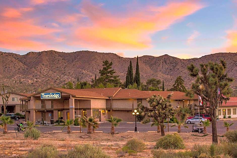 Travelodge Inn & Suites by Wyndham Yucca Valley/Joshua Tree