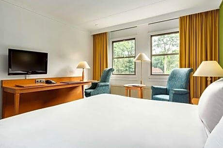 Standard Double or Twin Room Free Parking Promo with breakfast