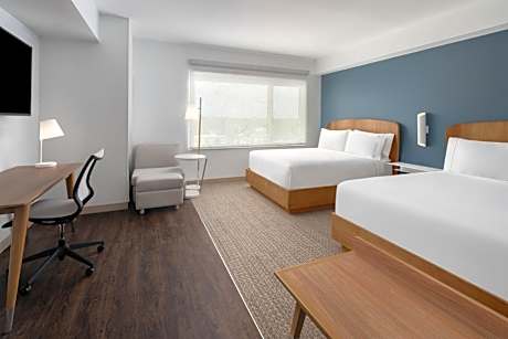 Queen Studio with 2 Queen