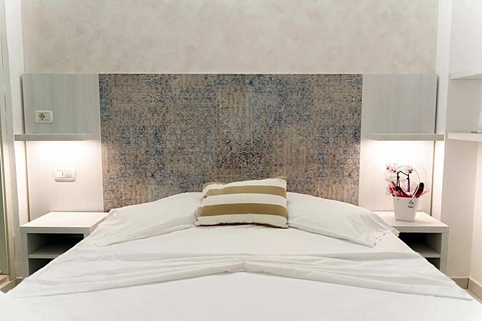 Strand Hotel