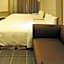 Maple Hotel