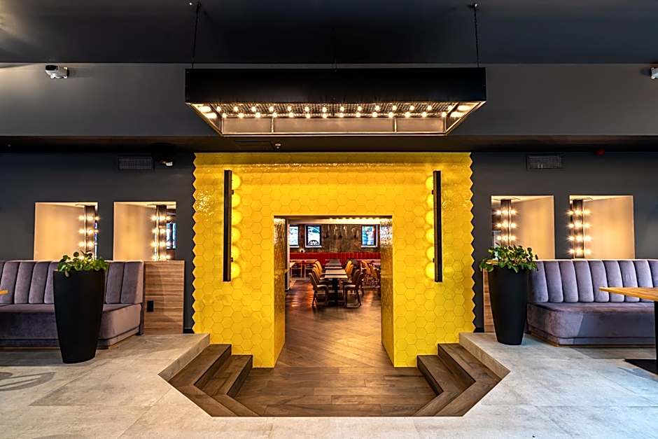 Up Hotel Budapest
