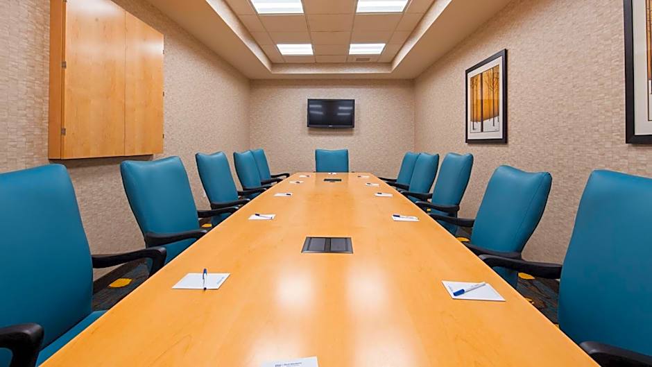 Best Western Plus Dayton Hotel & Suites