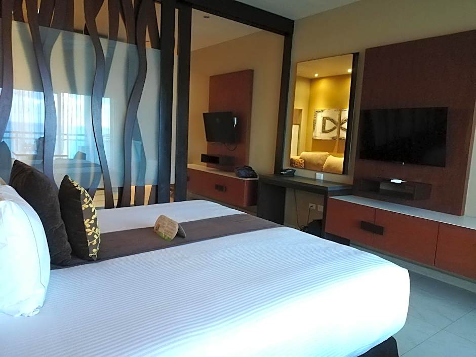 Generations Riviera Maya Family Resort - Catamaran, Aqua Nick & More Inclusive