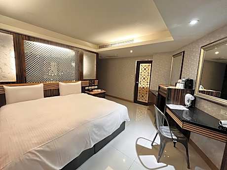 Classic Double or Twin Room