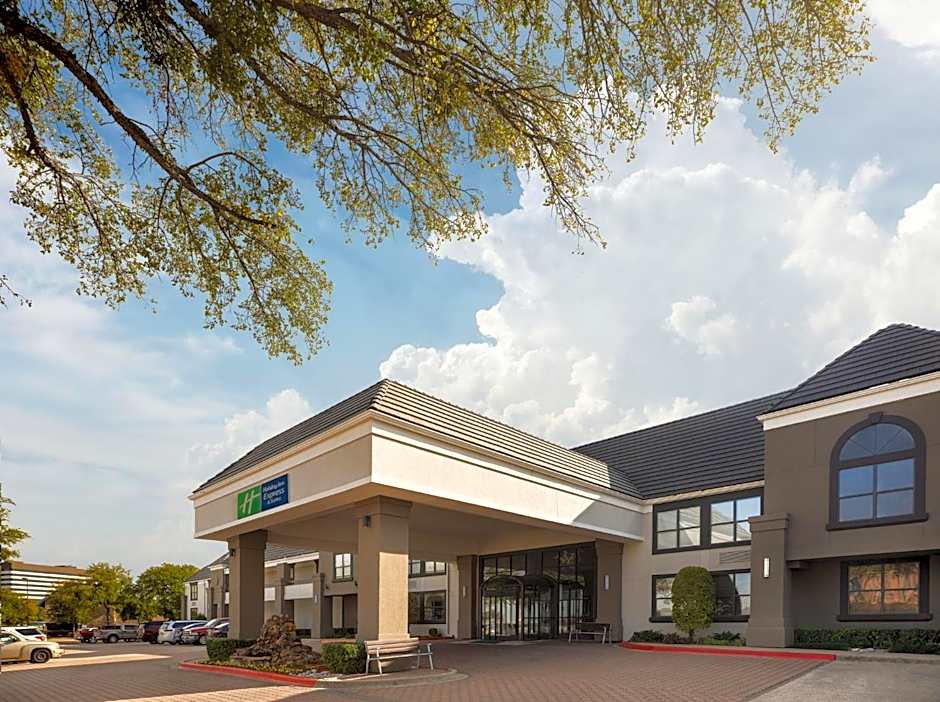 Holiday Inn Express Hotel & Suites Irving DFW Airport North By IHG