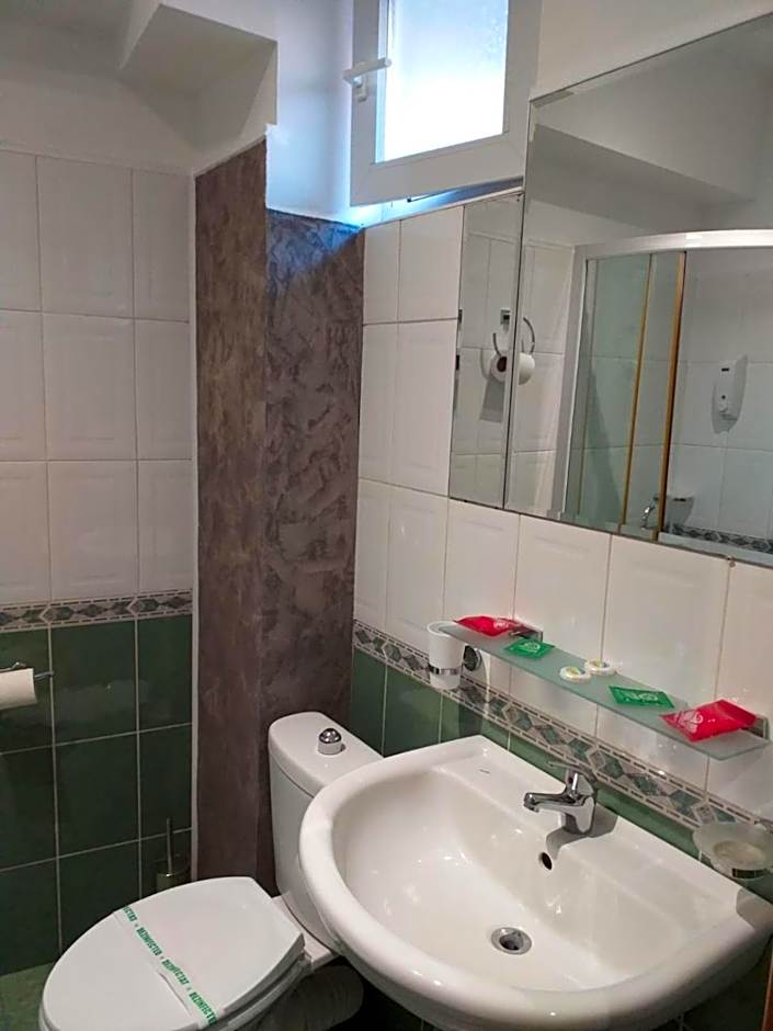 Hotel Tranzzit