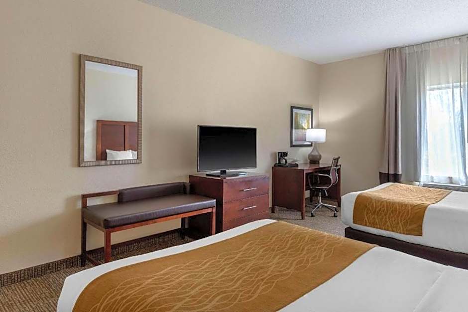 Comfort Inn & Suites