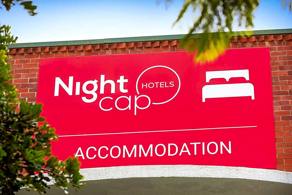 Nightcap at Manly Hotel