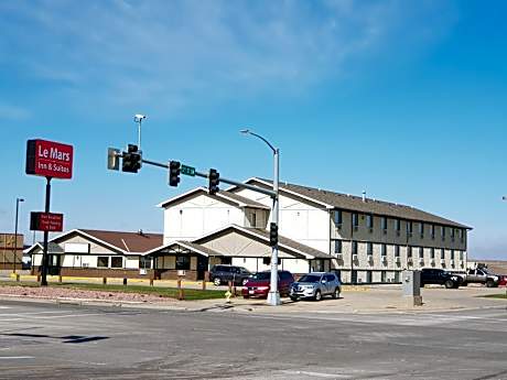 Le Mars Inn and Suites
