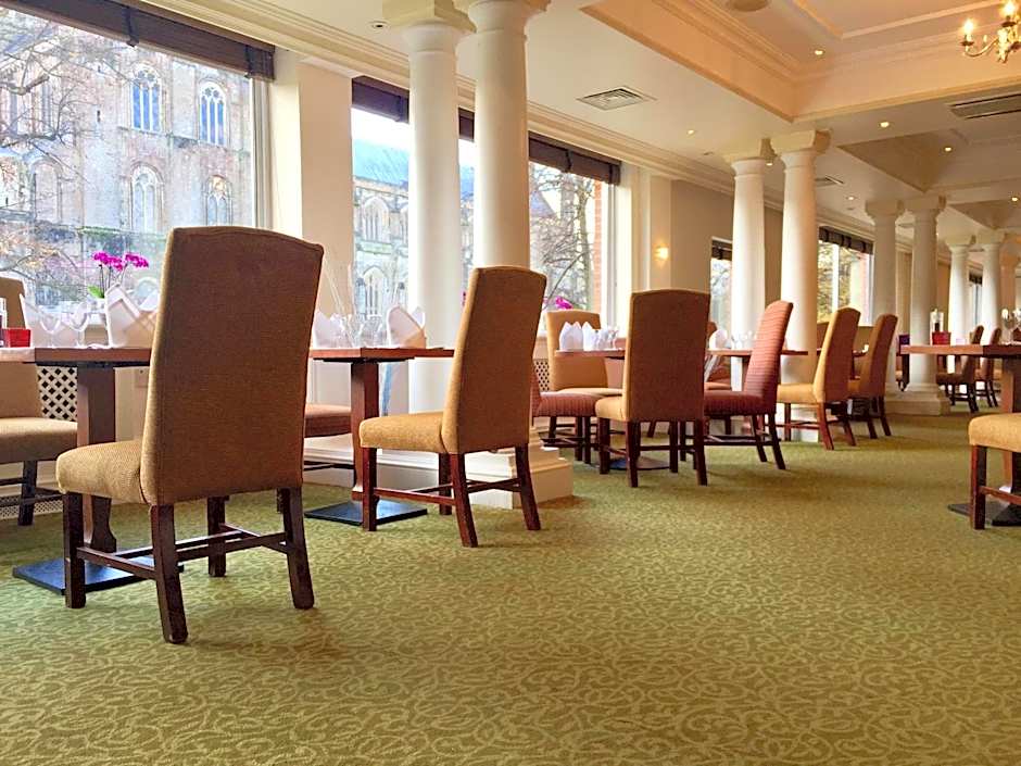 Winchester Wessex Hotel by Sunday