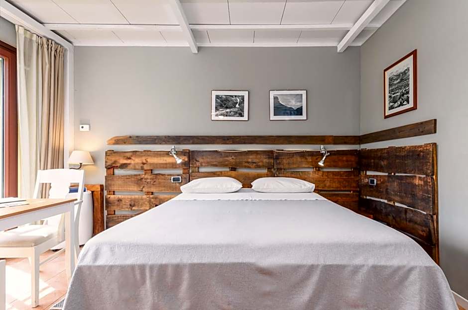 Ca'Luna Guest House