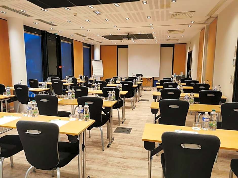 Holiday Inn Bordeaux Sud - Pessac By IHG