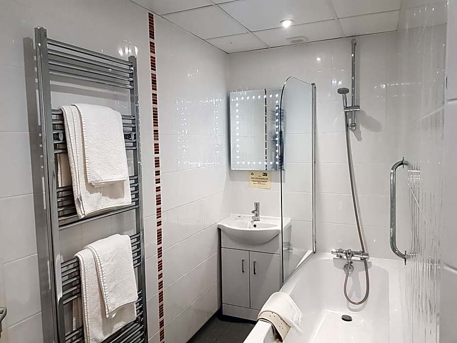 Welbeck Hotel & Apartments IOM