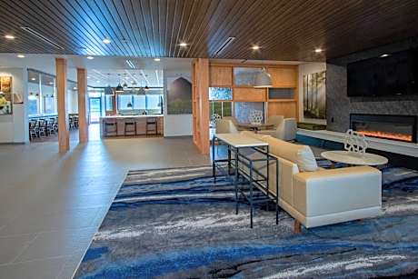 Fairfield Inn and Suites by Marriott Duncan