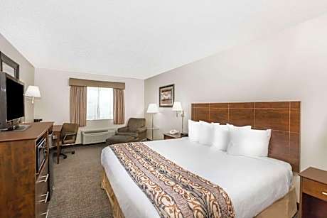 King Room - Non-Smoking