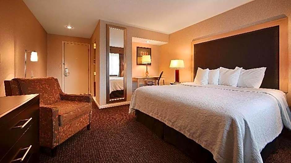 Best Western River Terrace