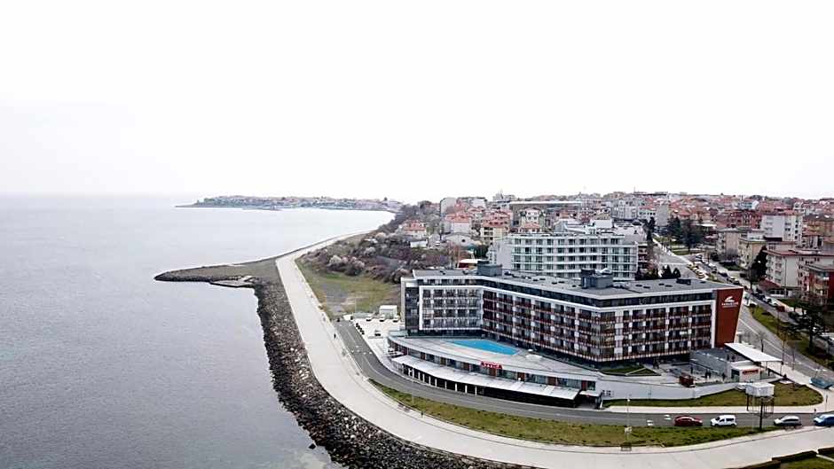 Paradiso Dreams Hotel