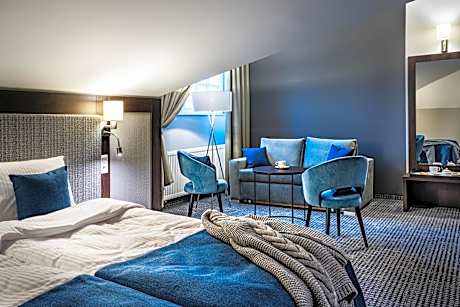 Sezony. Restauracja i Hotel