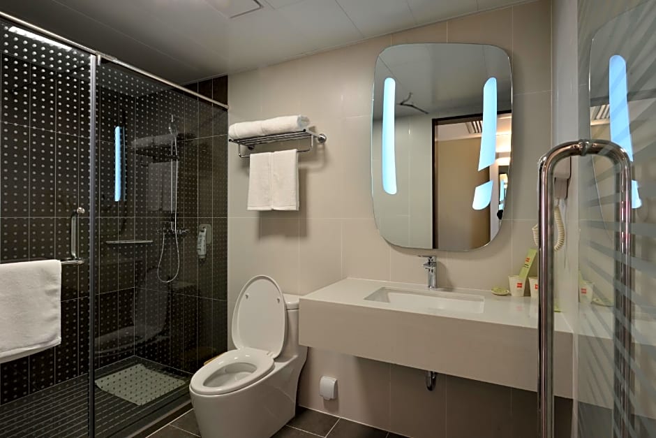 Ibis Harbin Normal University