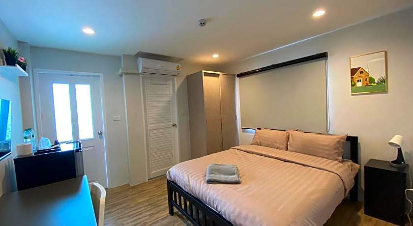 Aree House Poshtel