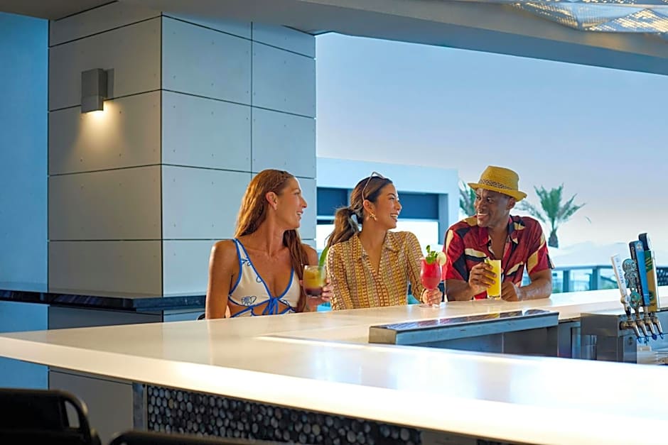 Renaissance Daytona Beach Oceanfront Hotel