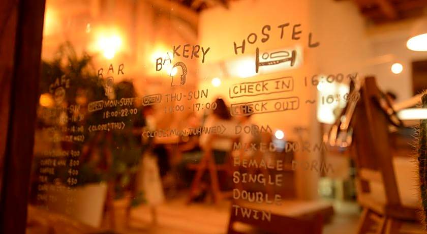 TAKETA Station Hostel cue