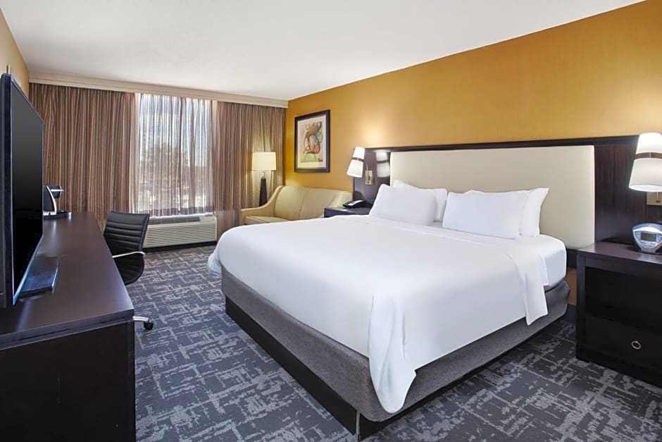 Crowne Plaza Greenville