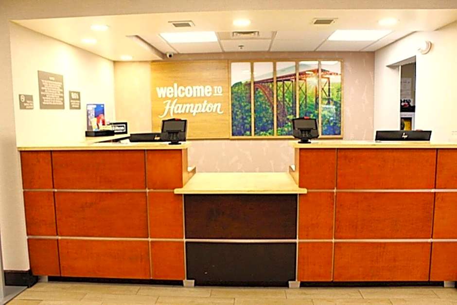 Hampton Inn Summersville