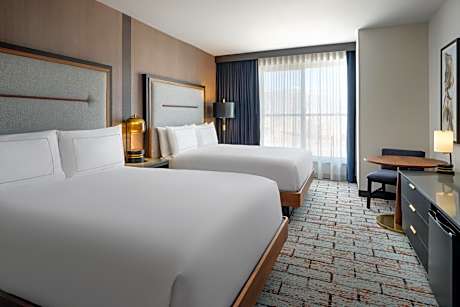 Queen Room with Two Queen Beds and Mountain View