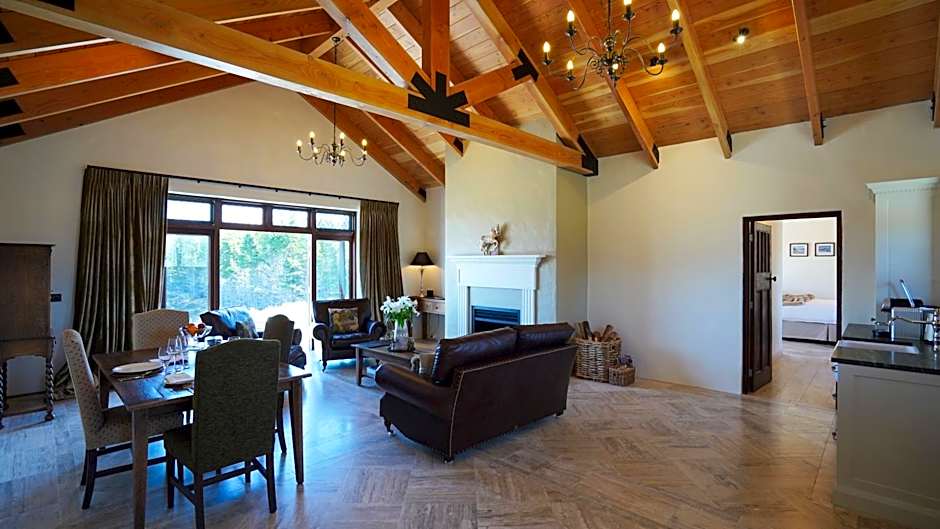 Mt Cook Lakeside Retreat