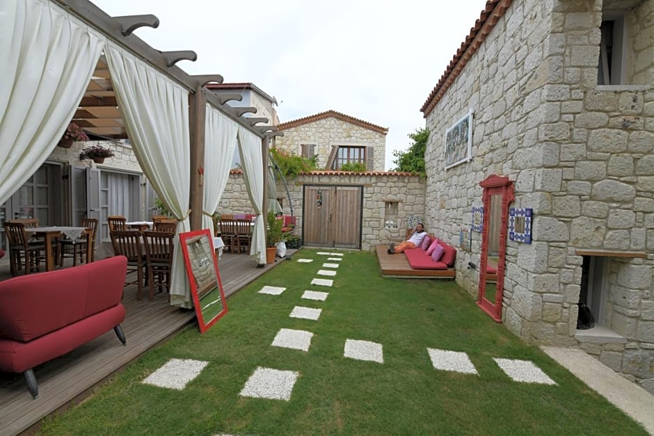 Çona Butik Otel