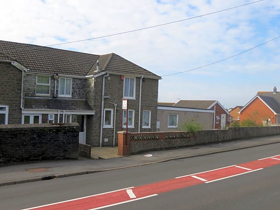 Four seasons Guest House