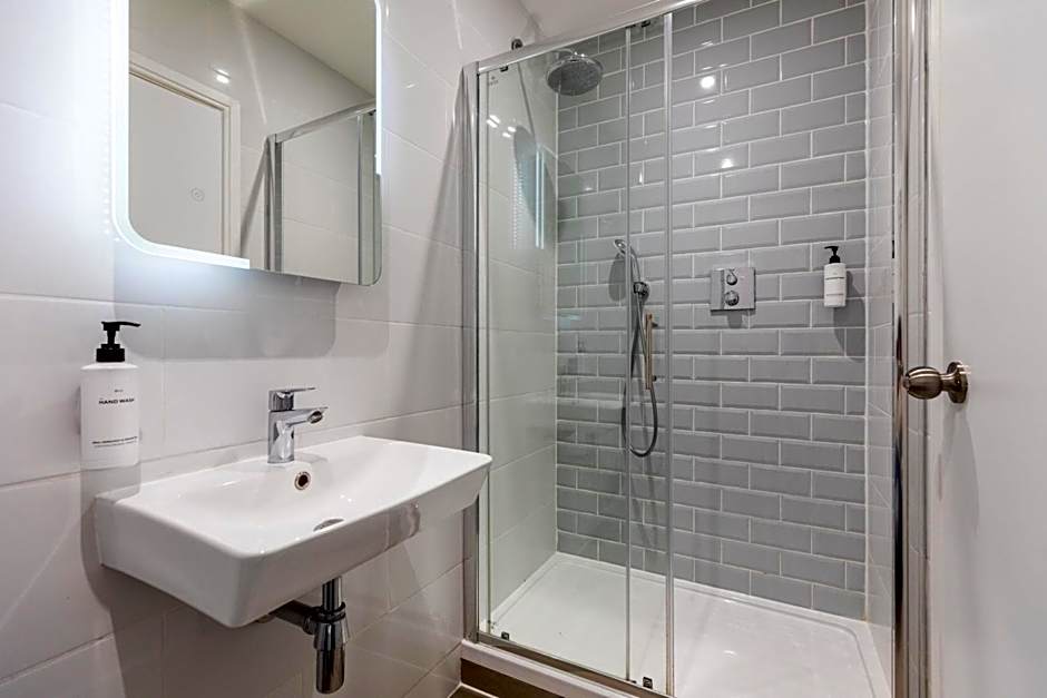 The Chapter Hotels - The J Hyde Park