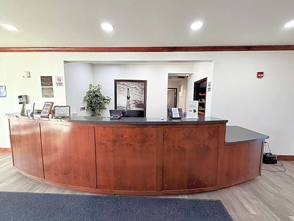 Black Gold Suites Stanley