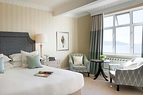 Double or Twin Room with Sea View
